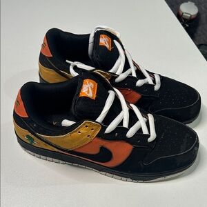 Men’s NOT NIKES 9.5 sb dunk look a likes